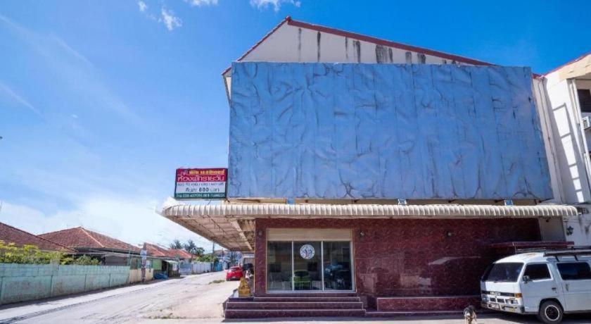 Oyo 836 Pk Residence ساتاهيب المظهر الخارجي الصورة